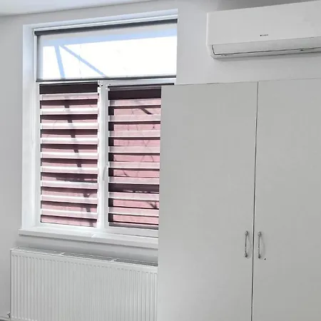 Summer Vibe - Apartament La Curte Constanta Exterior photo