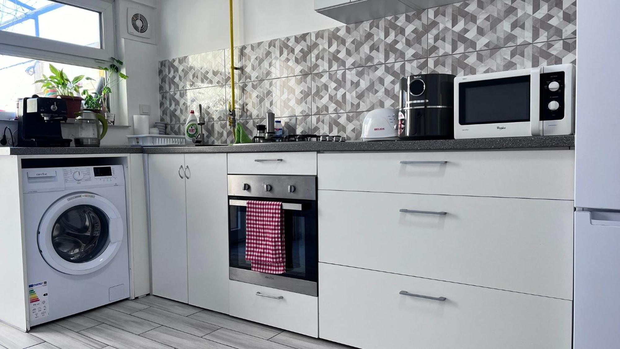 Summer Vibe - La Curte Homestay Constanta